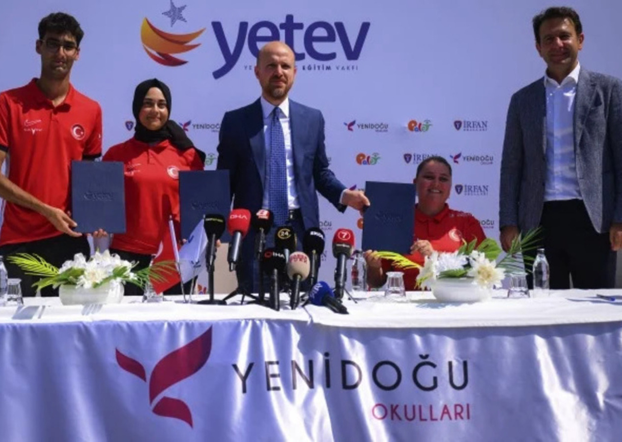 Bilal Erdoğan’dan İsrail'e tokat gibi sözler: Halı saha bile bombaladılar