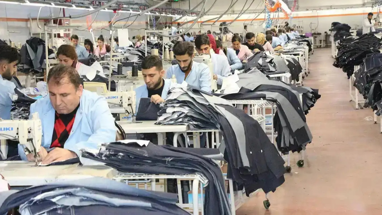 Ücretli çalışan sayısı haziran ayında 15,9 milyon oldu