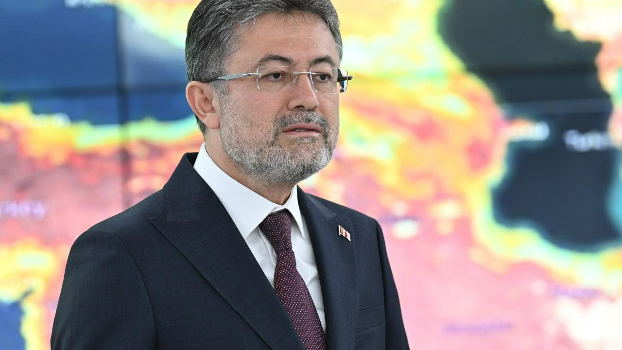 Bakan Yumaklı: 9 ilde yangın kontrol altında