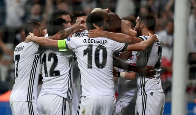Beşiktaş'ta sıcak gelişme! 5 yıllık sözleşme...
