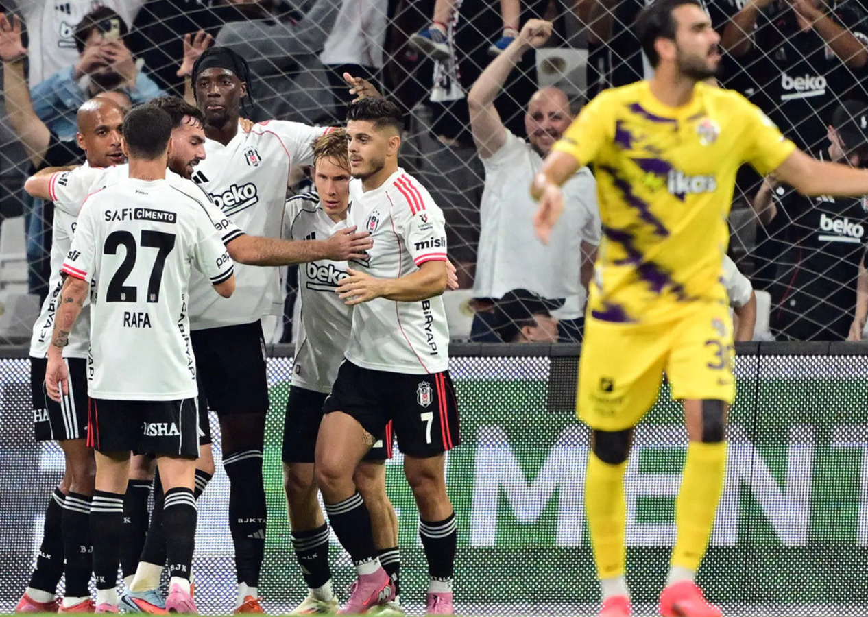 Rafa Silva 90+6'da sahne aldı, Beşiktaş 3 puanı hanesine yazdırdı (Beşiktaş 2 - 1 Eyüpspor | Maçın özeti)