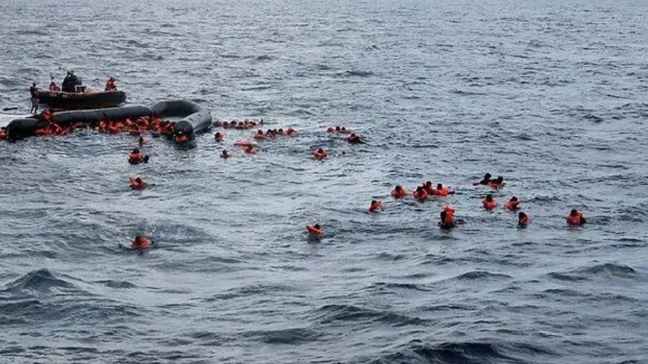 İzmir’de göçmen botu faciası: 2 kişi kurtarıldı, 4 can kaybı...