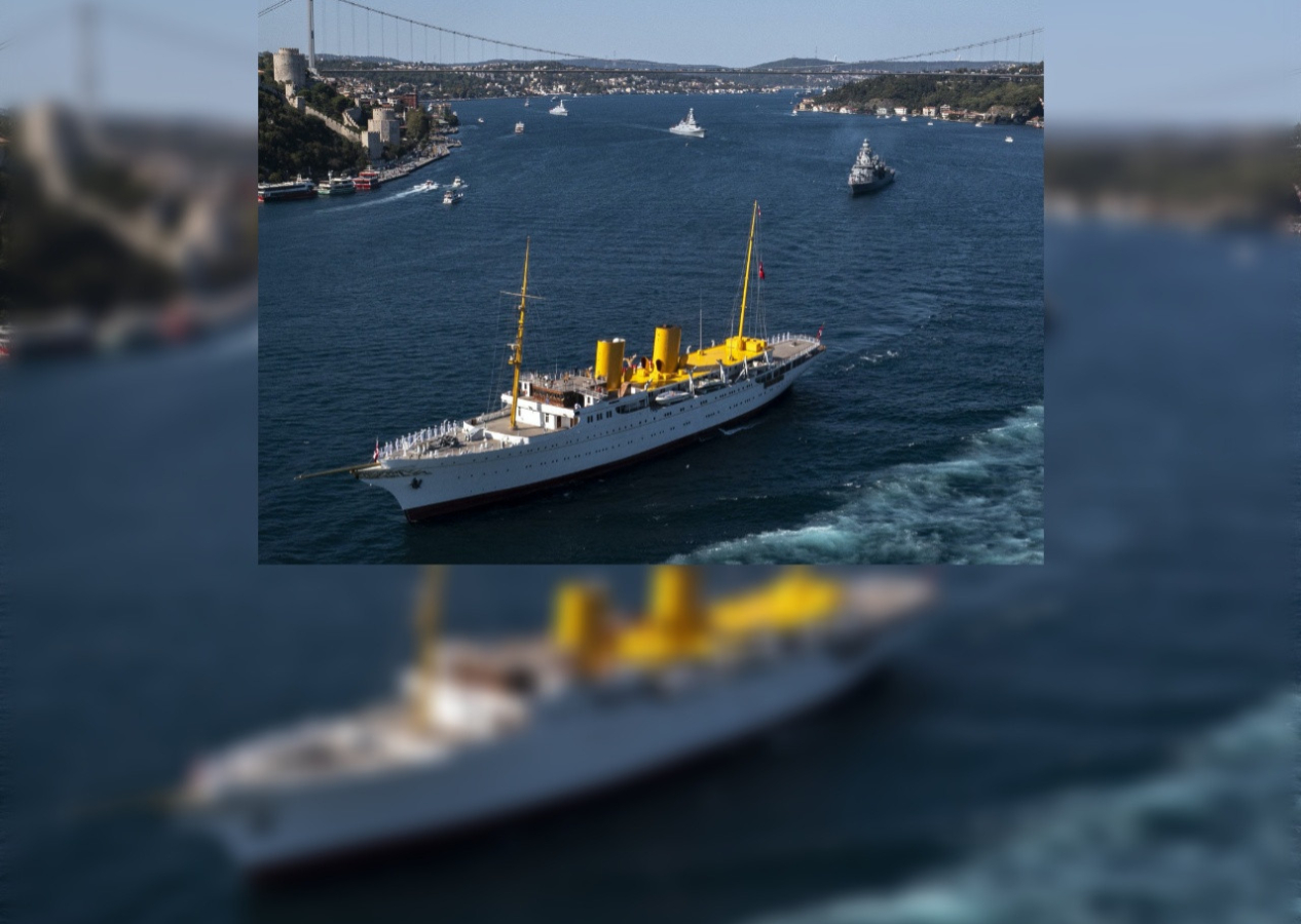 Mavi Vatan'da tarihi an! Atatürk’ün mirası yeniden denizlerde... Savarona ve TCG Anadolu Boğaz'dan yan yana geçiyor!