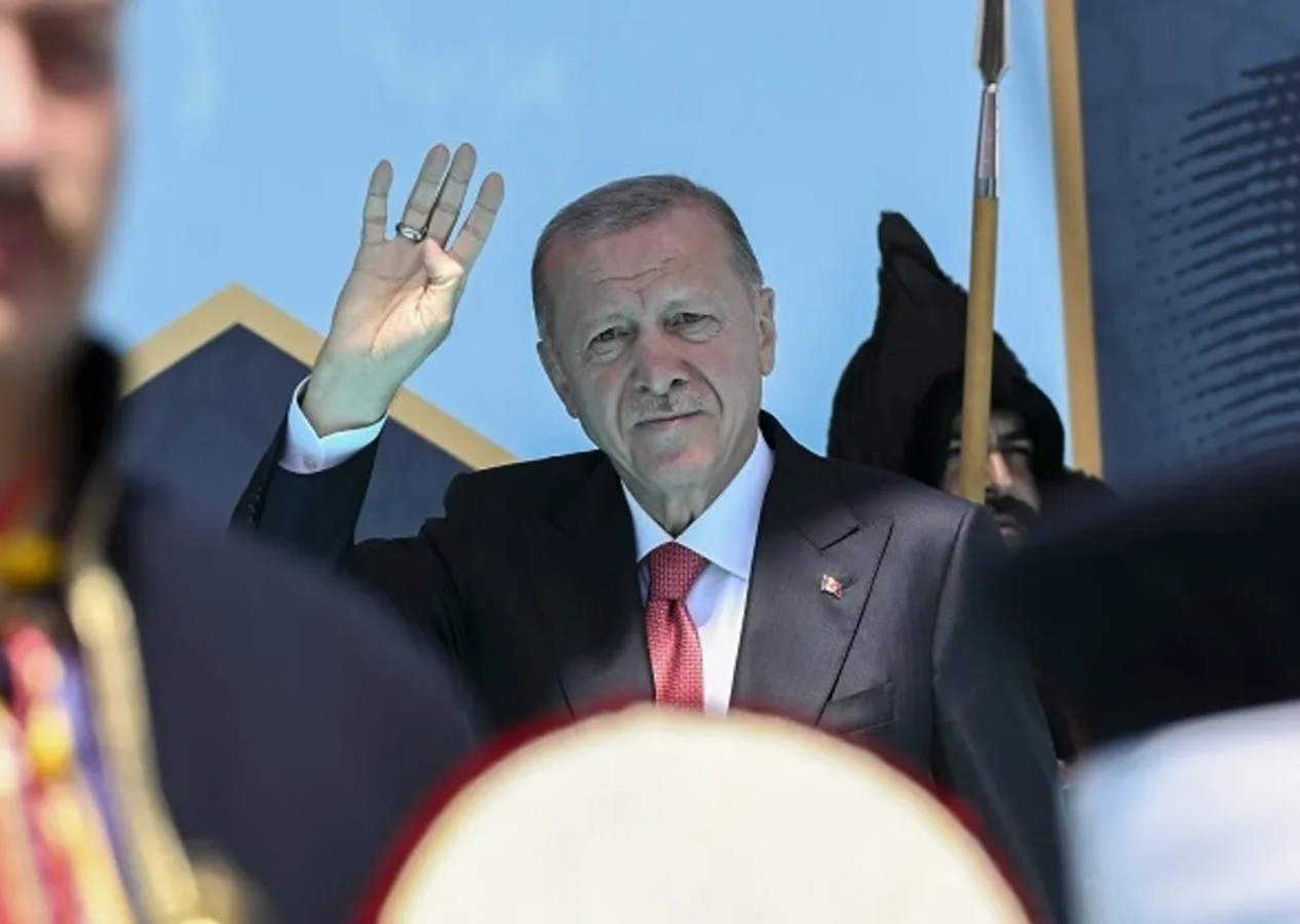 Cumhurbaşkanı Erdoğan’dan Malazgirt Zaferi mesajı: Anadolu’yu ebedî yurt kılan irade bugün de dimdik ayakta!