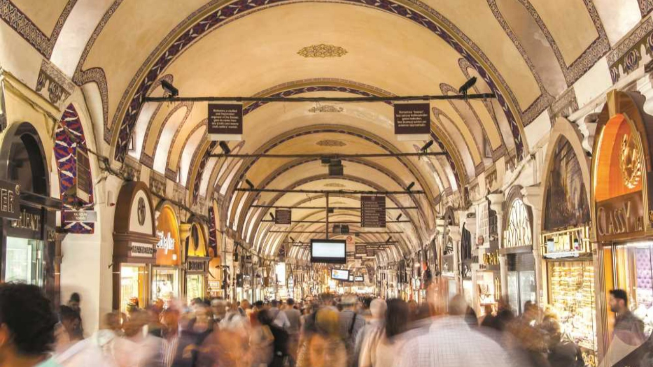 Kapalıçarşı’da 1.2 milyar TL'lik kaçak pırlanta operasyonu! 40 kişi gözaltına alındı