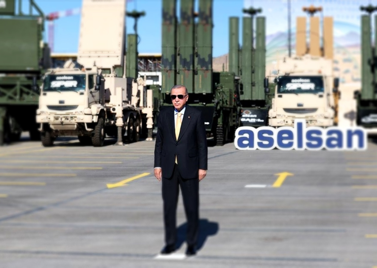 Gök vatana çelik göz: Türkiye'nin gurur günü manşetlerde!
