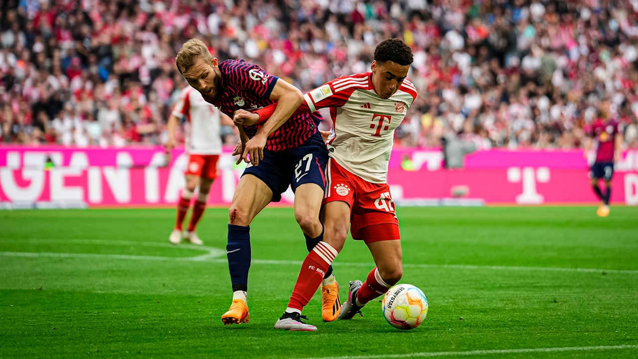 Bayern Münih sezona fırtına gibi başladı: Leipzig’e 6 gollü şok!