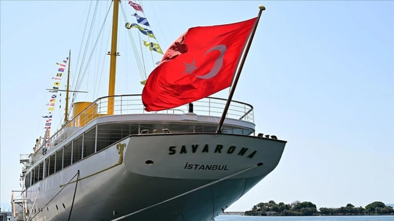 Savarona Yatı Yeniden İstanbul Boğazı'nda! Atatürk’ün mirası TEKNOFEST’te halkı selamlayacak