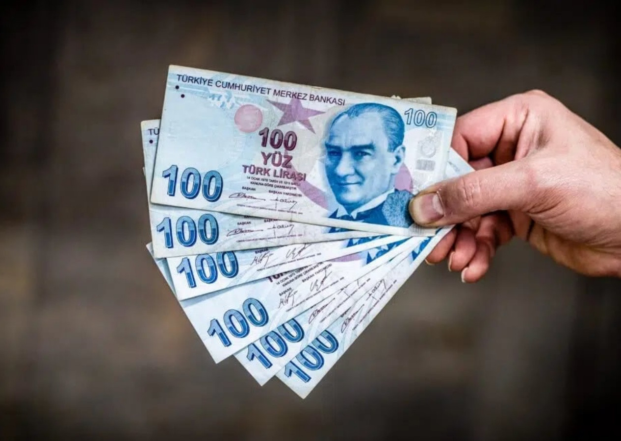Hükümet %11 zam önerdi, Memur-Sen %88 istedi! Memur ve emekli zammında kritik gün! Kamu Hakem Kurulu ikinci kez toplanıyor