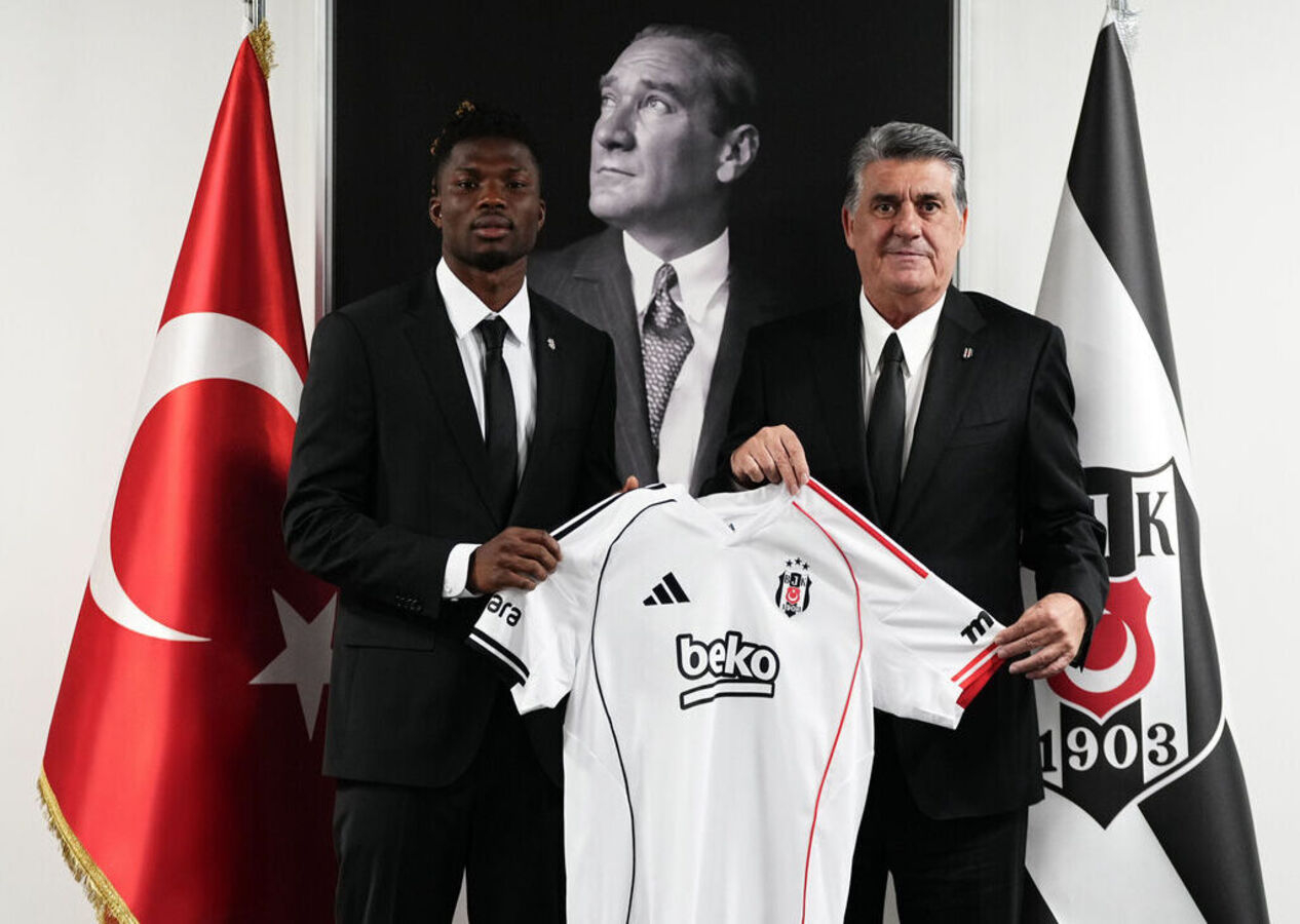 Transfer resmen açıklandı: El Bilal Toure Beşiktaş'ta!