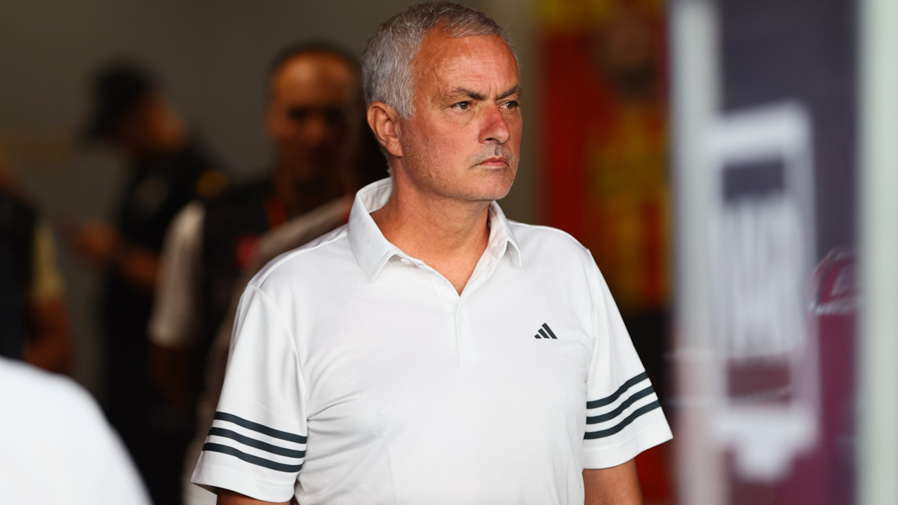 Jose Mourinho'nun kovulması sonrası Fenerbahçe hisseleri uçuşa geçti