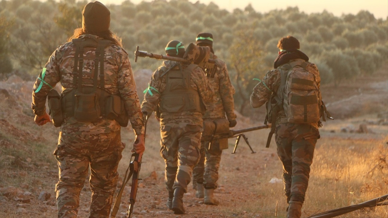 Halep’te şok pusu! Suriye ordusu, PKK/YPG’li teröristleri bozguna uğrattı