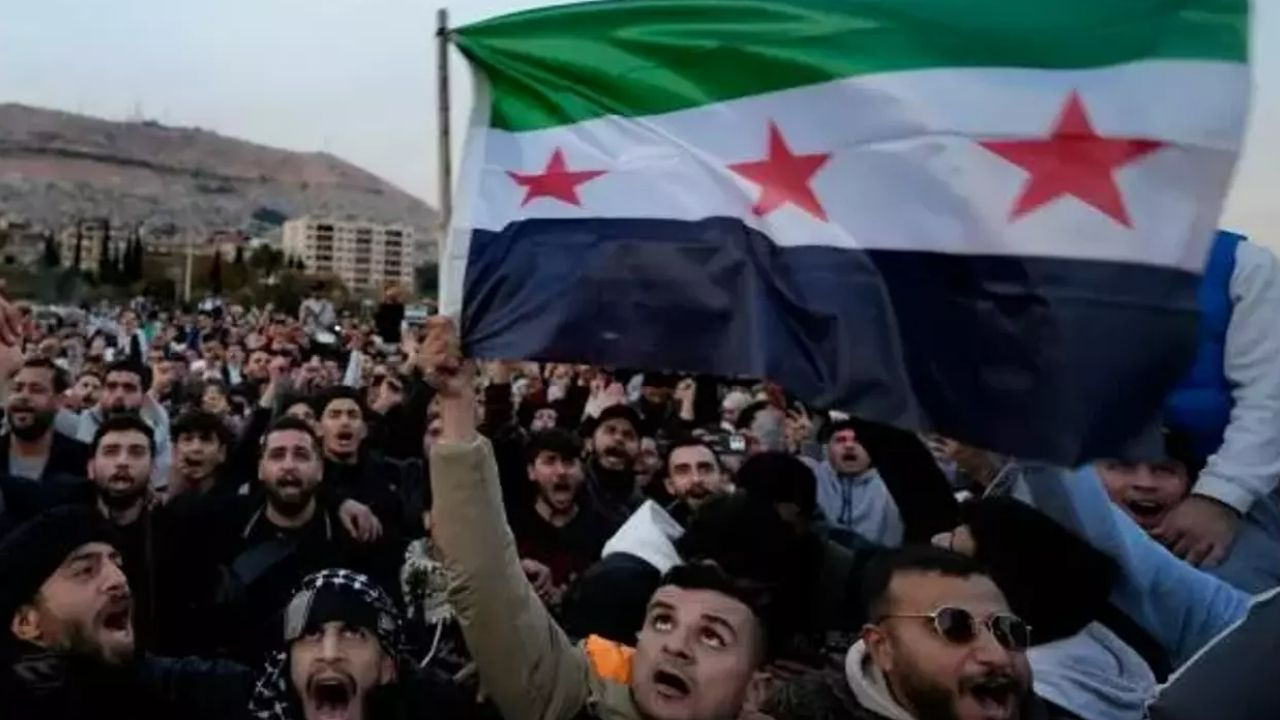 Resmen açıklandı! Yüz binlercesi ülkesine döndü! Daha fazlası yola çıkıyor!