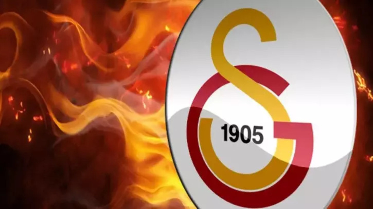Galatasaray'da kalması bekleniyordu: Yıldız isimden sürpriz ayrılık!