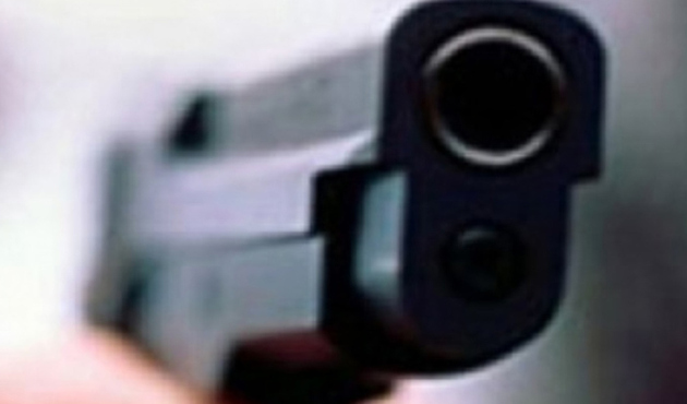 Beykoz'da lüks villada silahlar konuştu