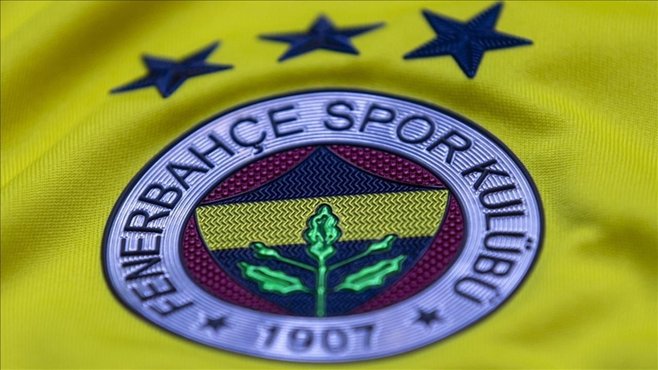 Fenerbahçe Yusuf Akçiçek'ten Sonra O İsmi 20 Milyona Satıyor: Kasayı Dolduracak