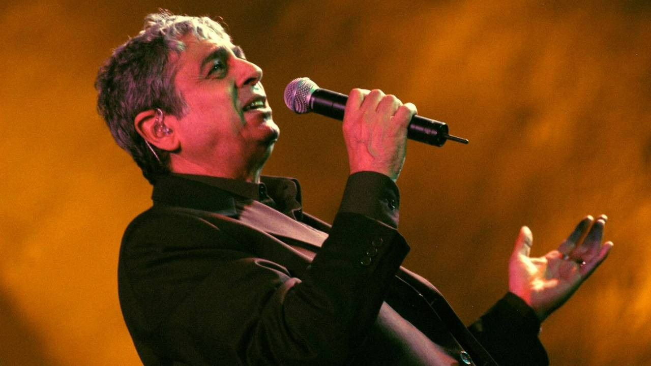 İstanbul Valiliği’nden siyonist yanlısı Enrico Macias kararı!