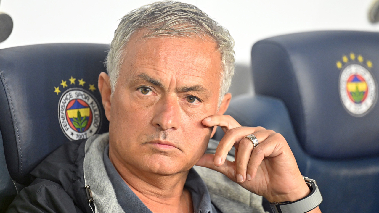 Jose Mourinho 'sus payı' aldı mı? Fenerbahçe'den açıklama