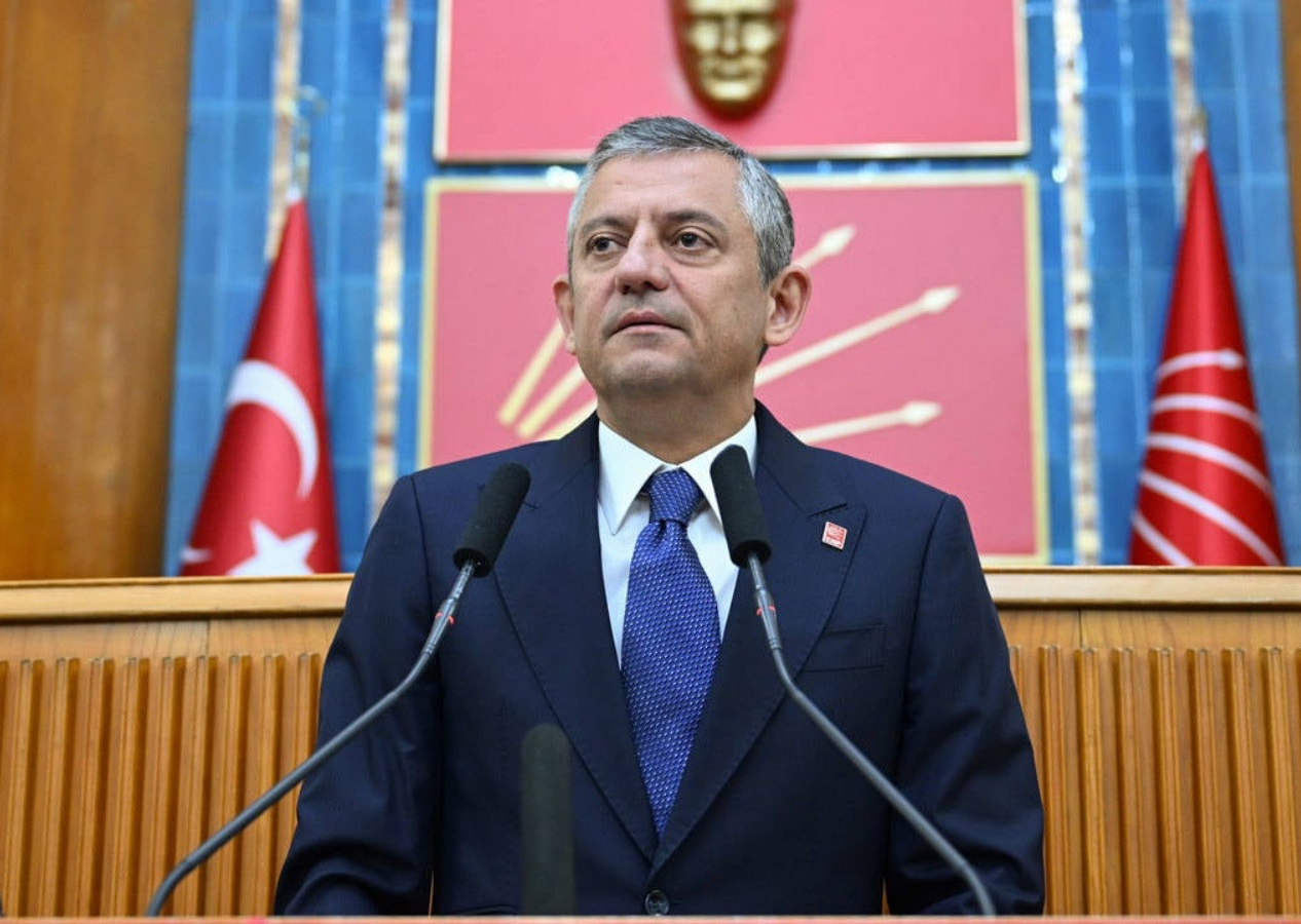 CHP parçalanıyor mu? Kulisler kaynıyor: Özgür Özel ekibi yeni parti kurma hazırlığında! “Balgat’ta bina bakıldı”