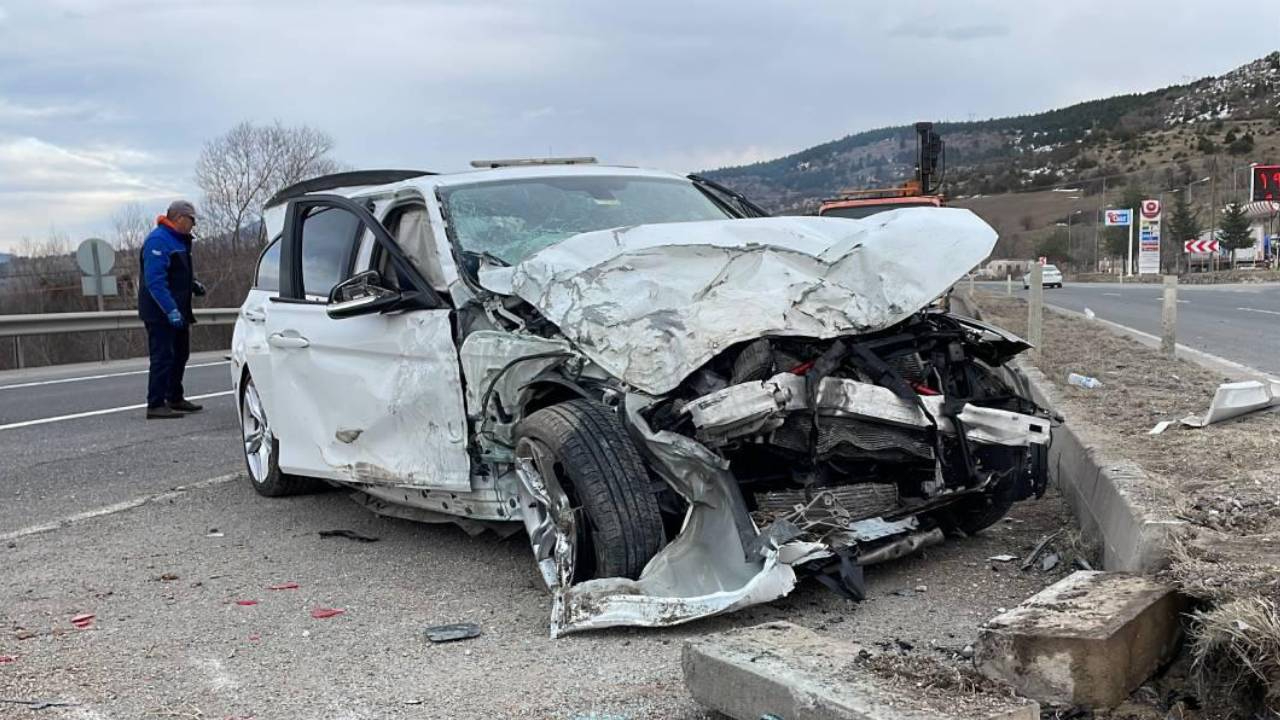 Gaziantep Nurdağı’nda otomobil şarampole devrildi: 4 yaralı