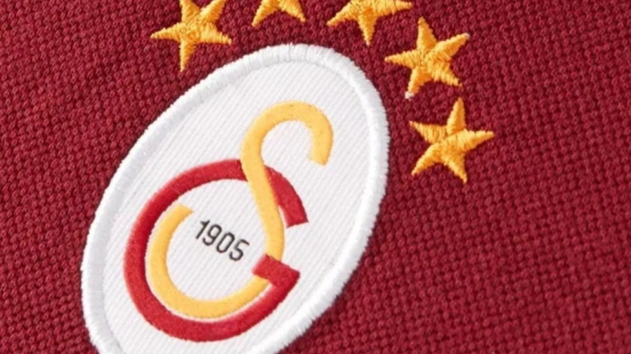 Galatasaray'da Büyük "Kiralık" Operasyonu! 4 İsim Takımdan Ayrılıyor