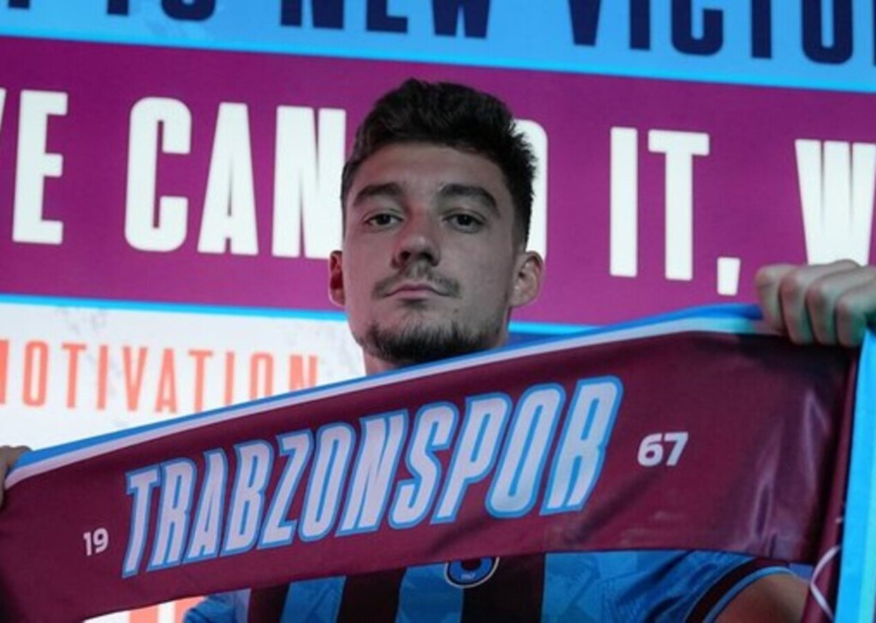 Trabzonspor, Ernest Muçi transferini resmen açıkladı