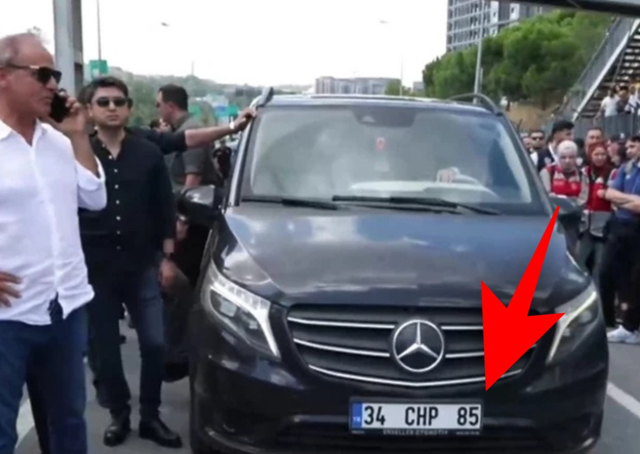 Gürsel Tekin’in 34 CHP 85 plakalı aracı gündem oldu!