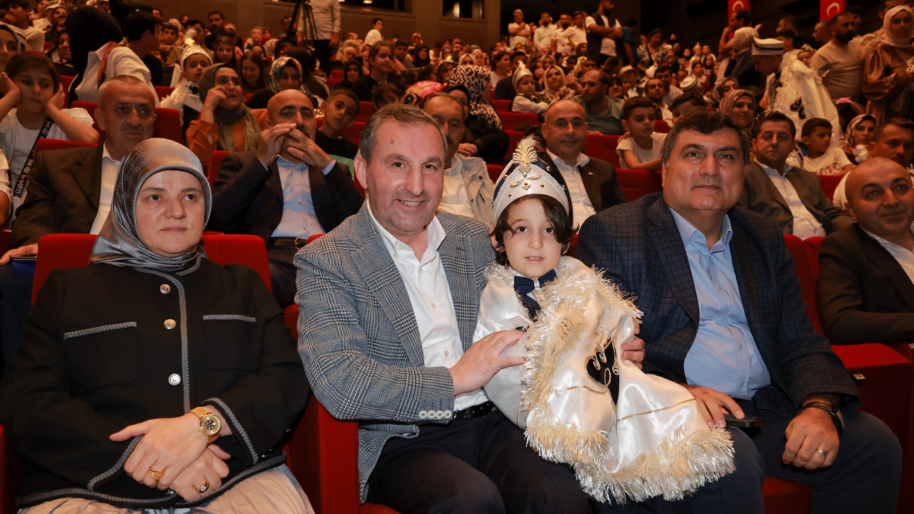 Sultanbeyli'de sünnet şöleni coşkusu