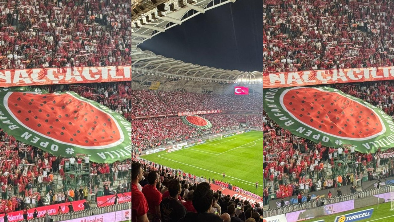 Türkiye – İspanya maçında tribünlerinden Filistin’e anlamlı destek