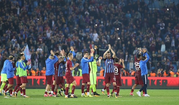 Nefes kesen maçta 3 puan Trabzonspor'un!