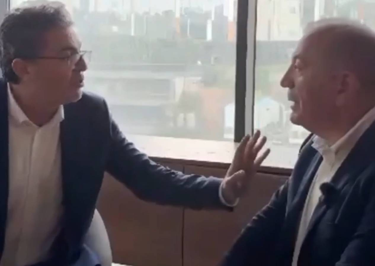 Gürsel Tekin’den sert sözler: “Ben Aziz İhsan Aktaş’ın arkadaşı değilim”