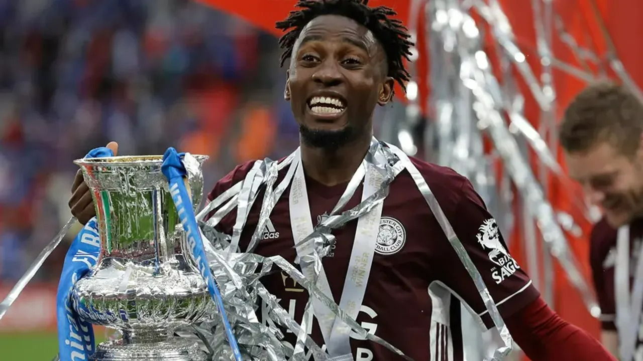 Beşiktaş'ın son transferi Ndidi milli maçta sakatlandı, sezon tehlikeye girdi