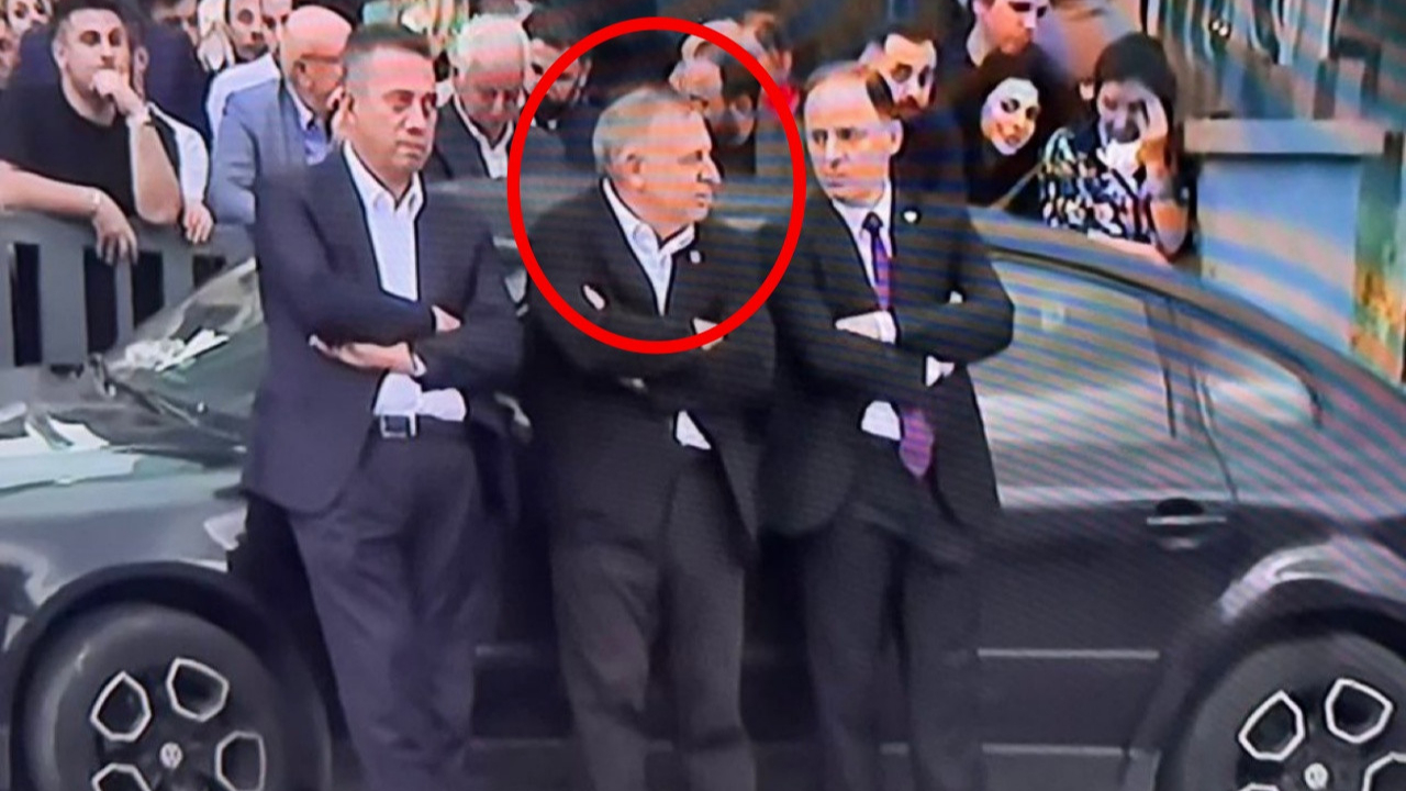 Bu ne yaman çelişki Gökan Zeybek? 2012’de Sarıyer’e kayyum atanmıştı, bugün “Baba ocağı teslim alınamaz” diyor!
