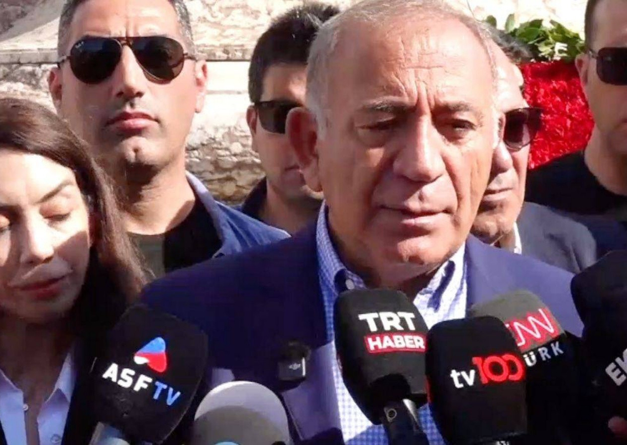 CHP’de kriz derinleşiyor: Gürsel Tekin’den sert çıkış! “Aziz İhsanlara yenilmeyeceğiz, nokta”