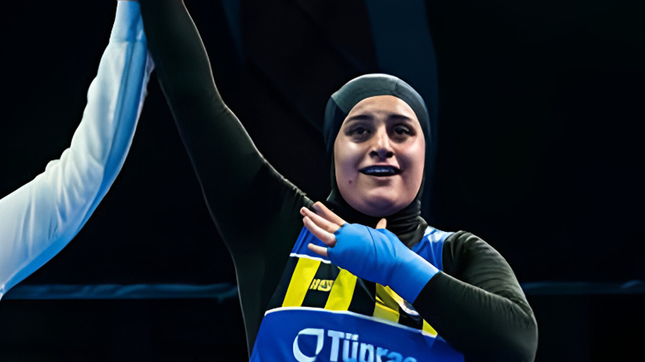 Milli boksörümüz Şeyma Düztaş dünya üçüncüsü oldu