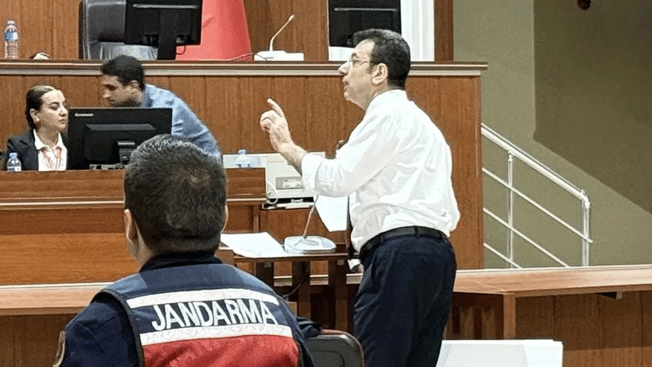 Ekrem İmamoğlu'nun yargılandığı davada flaş gelişme: Ara karar verildi!