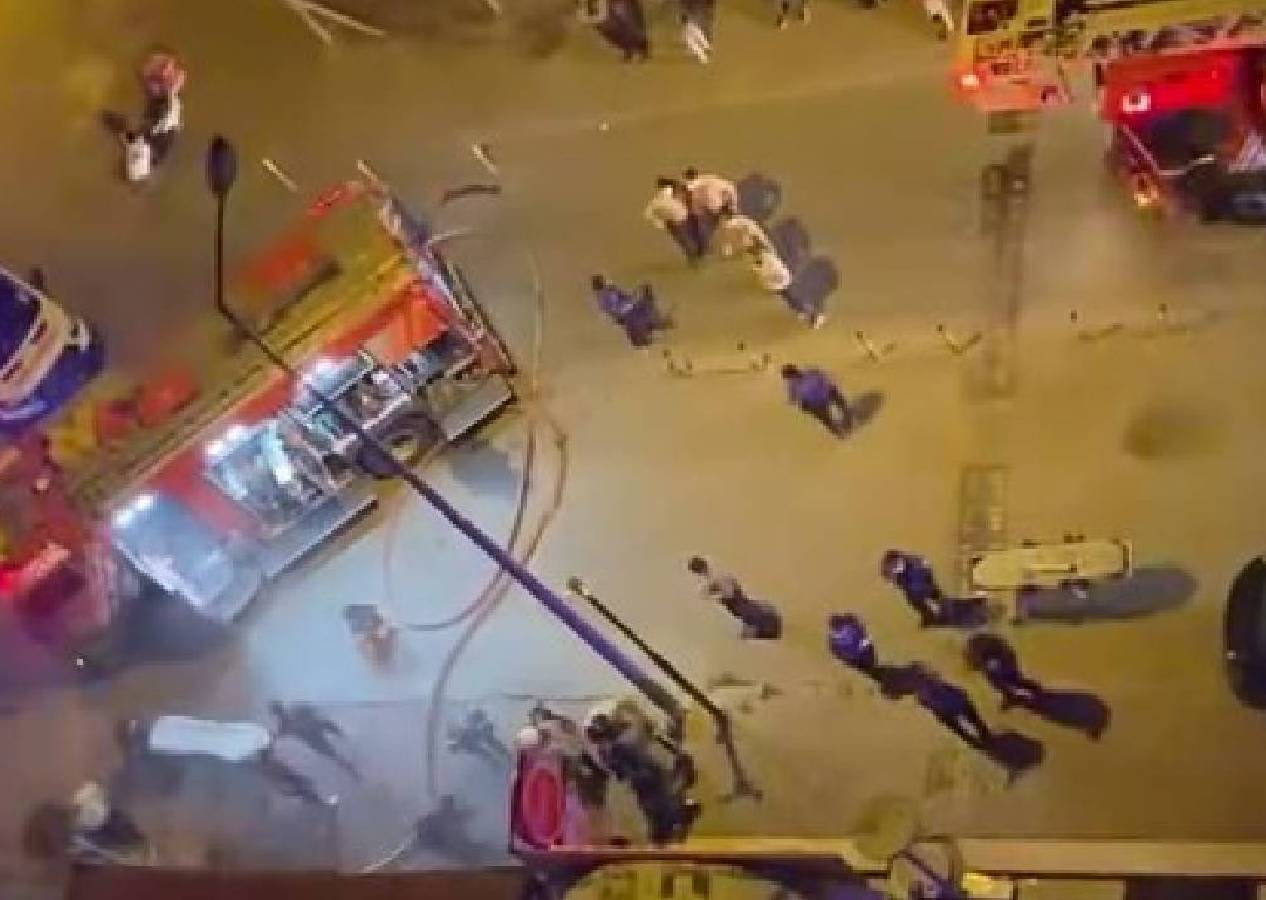 Başakşehir'de oto yıkama dükkanında yangın faciası: 1 ölü, 3 ağır yaralı