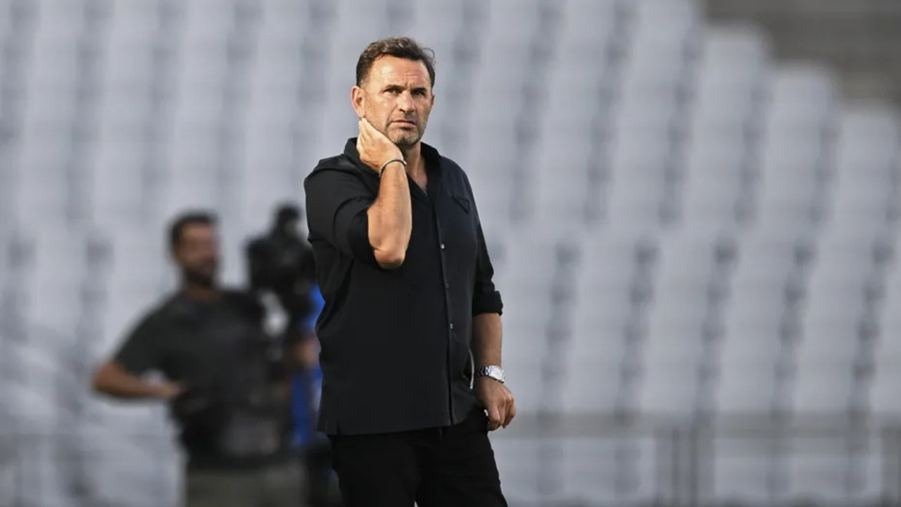 Okan Buruk'tan Victor Osimhen açıklaması: Eintracht Frankfurt maçında oynayacak mı?