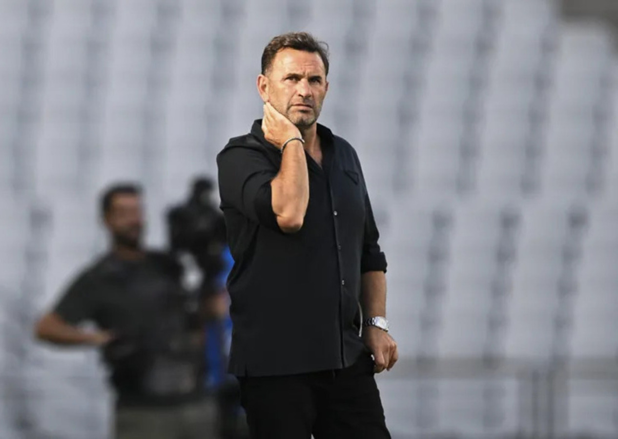 Okan Buruk'tan Victor Osimhen açıklaması: Eintracht Frankfurt maçında oynayacak mı?