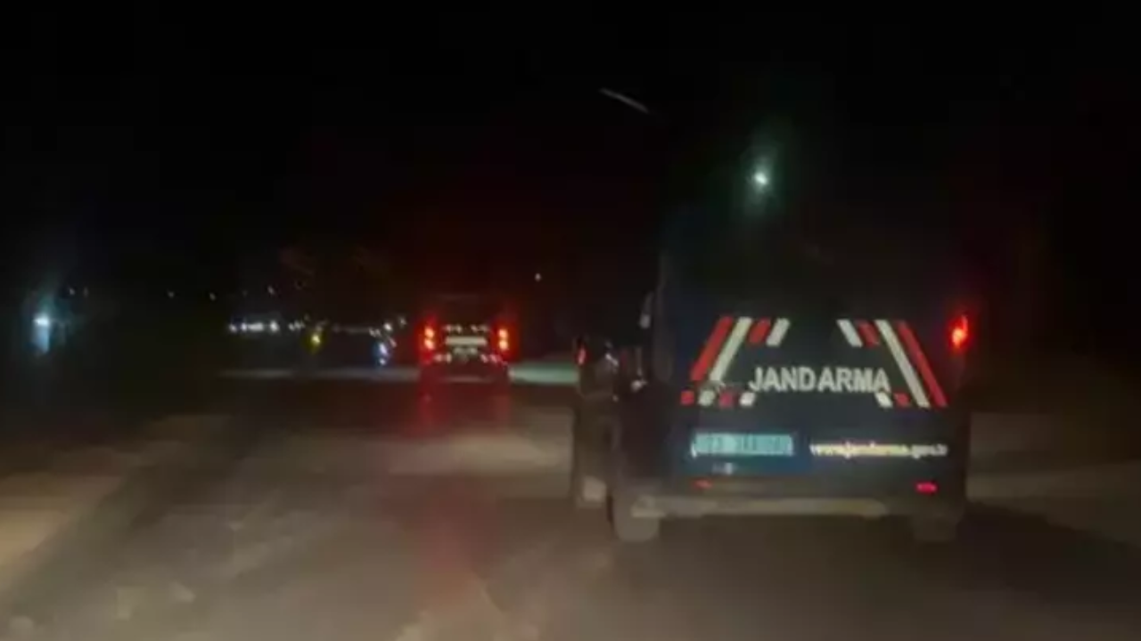 Vatandaşlar sokağa döküldü... Elazığ’da korkutan patlama sesi! Nedeni belli oldu!