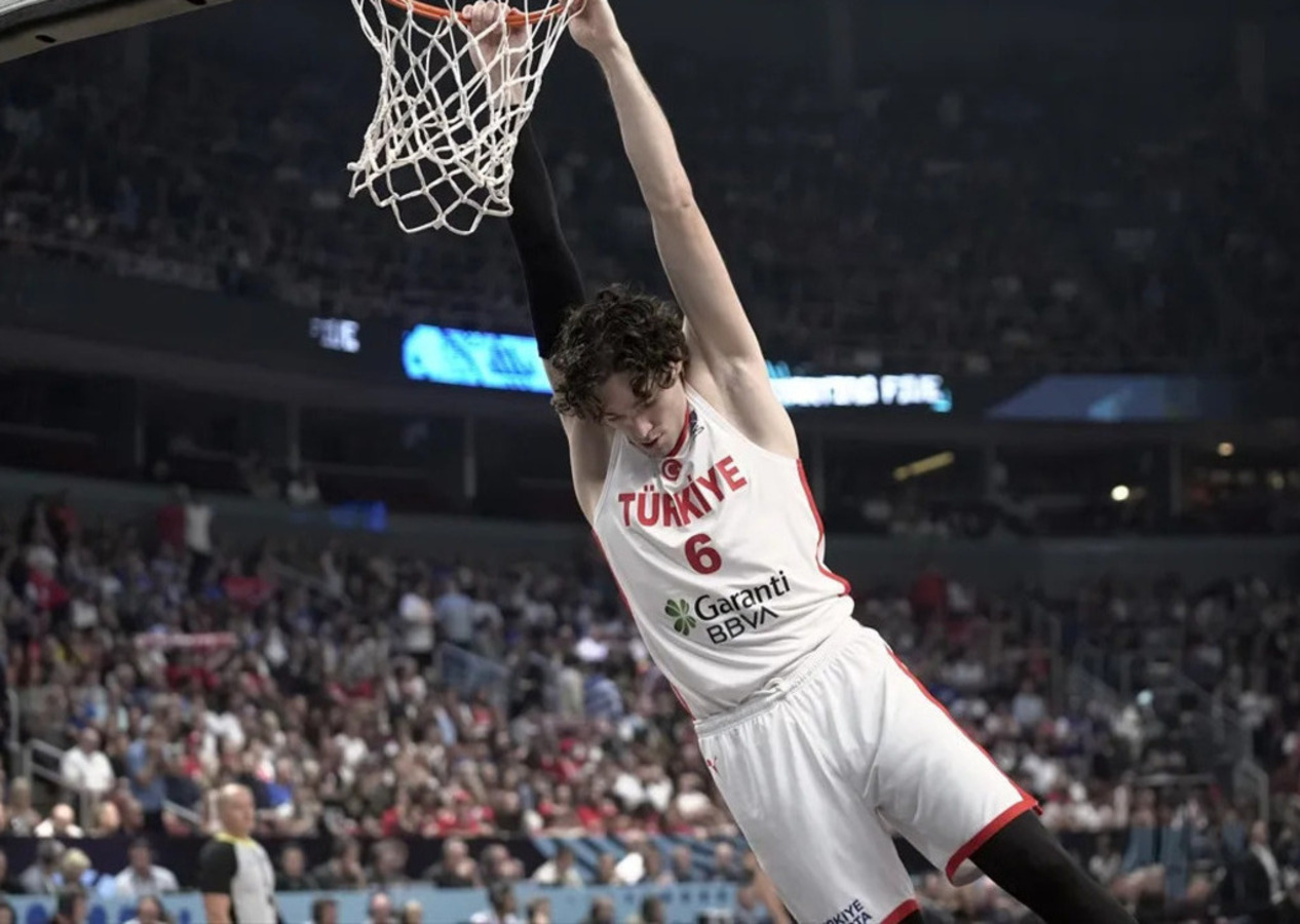 12 Dev Adam Avrupa ikincisi oldu! (Türkiye 83 - 88 Almanya | Finalin özeti)