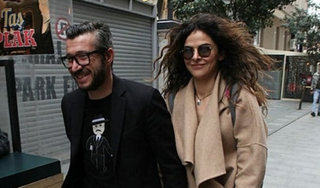 Tümer Metin ve Gamze Öztürk sokak ortasında birbirine girdi!