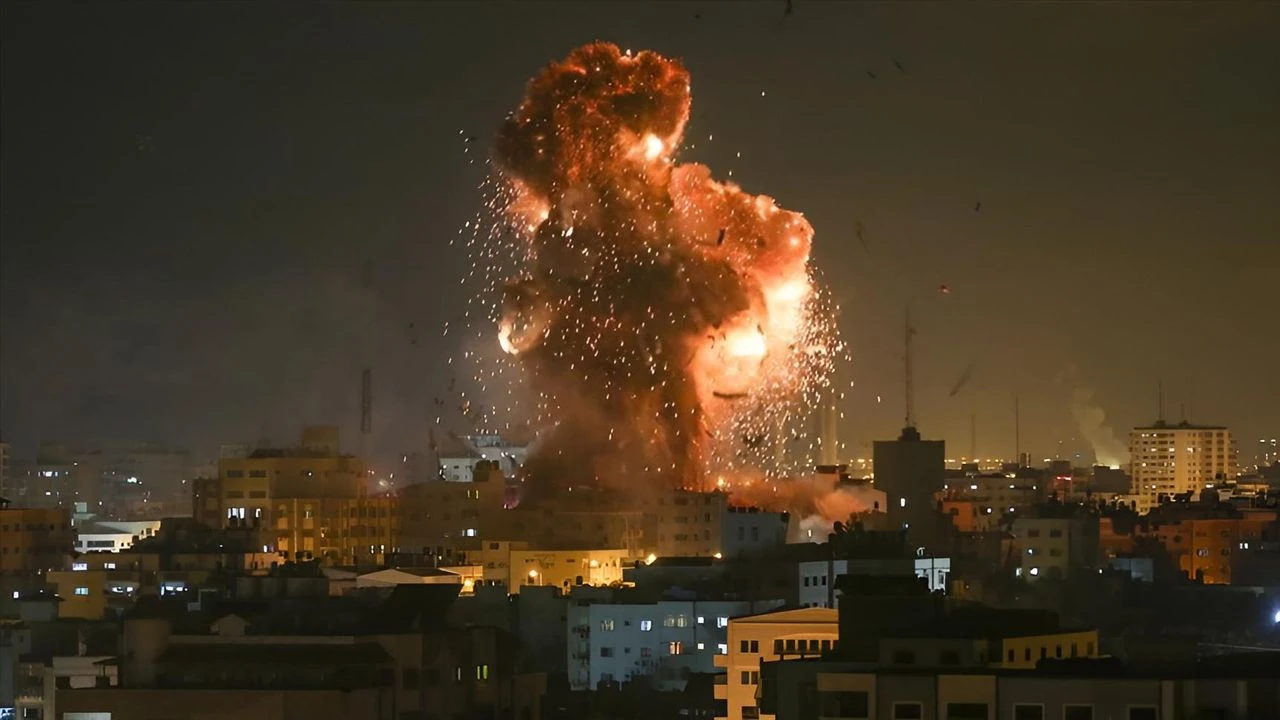 Dünya bu zulme sessiz! İsrail Gazze’de kara saldırısını resmen başlattı