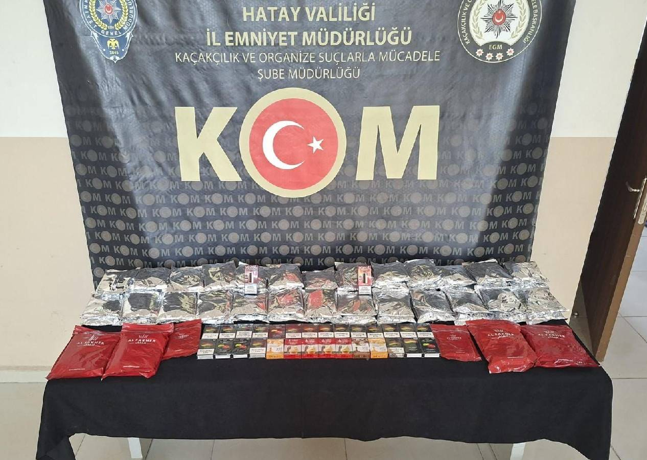 Hatay'da polis operasyonu: Kaçak nargile ve elektronik sigara yakalandı