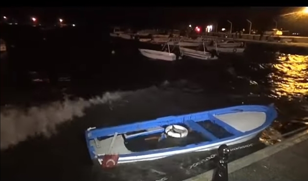 Silivri'de fırtına etkili oluyor...