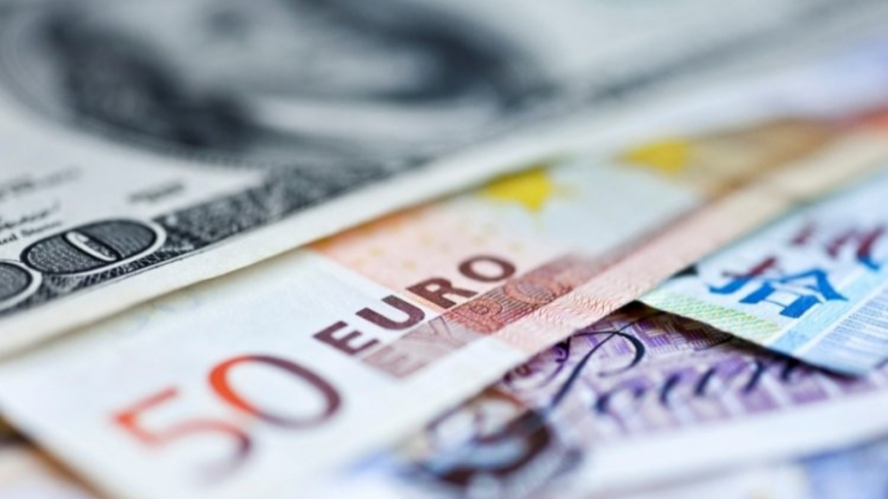 Euro yeni güne yeni rekorla başladı