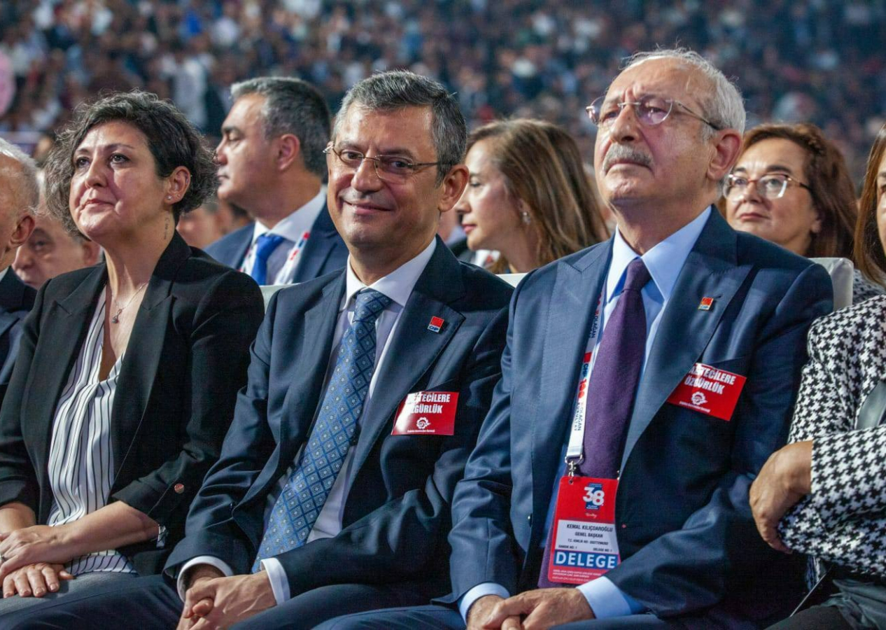 CHP'de Kurultay sorunları çözer mi? Optimar son anketini Superhaber'e açıkladı!