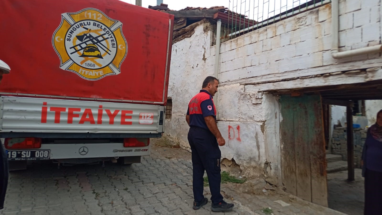 92 yaşındaki kadın evinde hayatını kaybetmiş halde bulundu