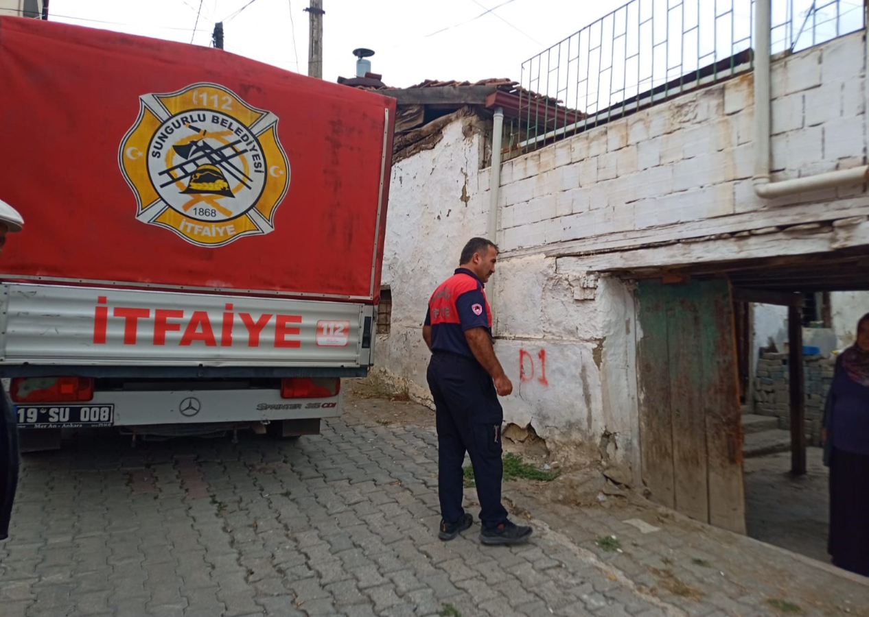 92 yaşındaki kadın evinde hayatını kaybetmiş halde bulundu