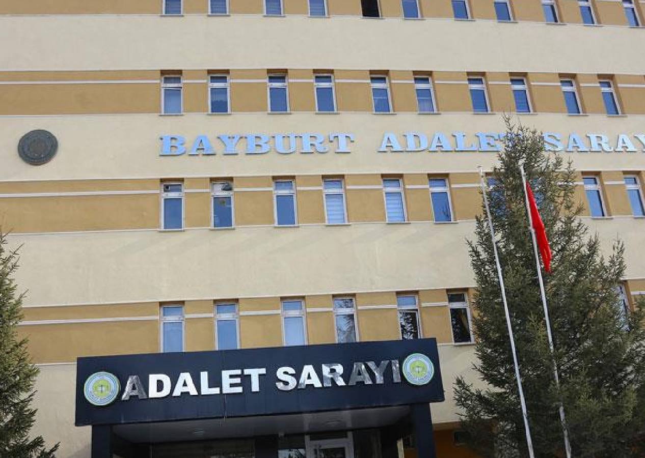 1,8 milyon liralık vurgun yapan sahte ilan çetesi çökertildi